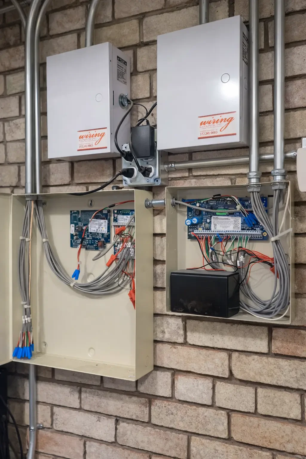 Heavy CNC machinery electrical power hookup and disconnect installation by Wiring Experts in Rockford IL